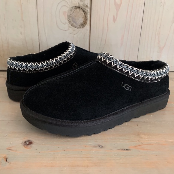 UGG Other - - UGG TASMAN MENS  BLACK SUEDE SLIPPERS mens us 13  NEW